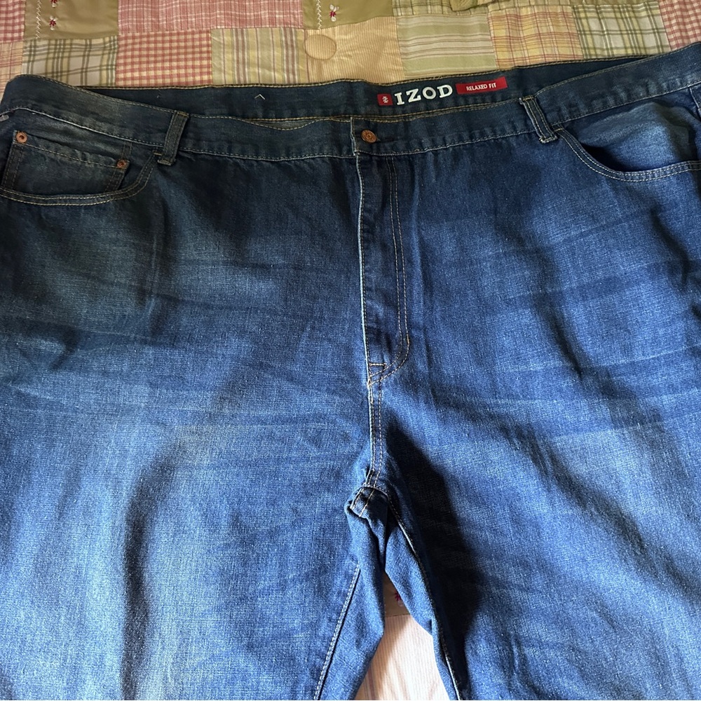 Izod Size 60x32 Blue Relaxed Jeans with Classic Indigo Shade Like New
